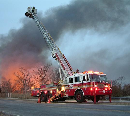 Ladder 85 At A 5 Alarm Fire